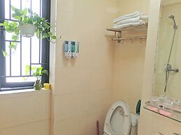 Bai Li Deng Apartment
