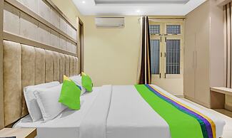 Itsy Hotels Amrita Raghunath Bazaar Jammu