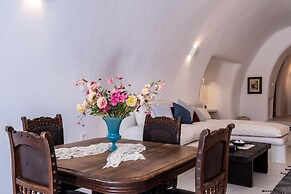 Abelis Canava Luxury Suites - Adults Only