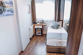 Hakcan Hotel