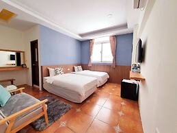 Warm & Cozy Inn