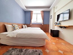 Warm & Cozy Inn