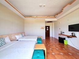 Warm & Cozy Inn