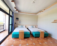 Warm & Cozy Inn
