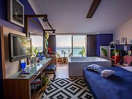 Anjeliq House