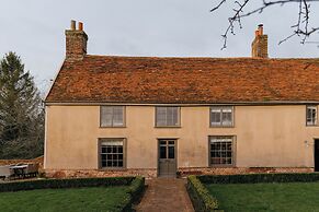 Retreat East