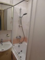 KAN-otel