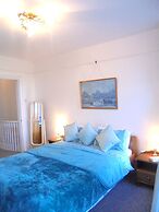 Seaview Cottage