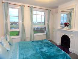 Seaview Cottage