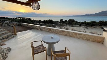 Eight Dimensions Capari Suites Elafonisos