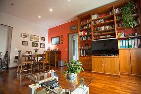 The Royal Flat