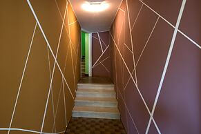 Colors Hostel