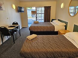 Bulls Motel & Holiday Park