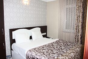Sinan Hotel