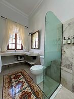 El Palacito Secreto