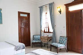 El Palacito Secreto