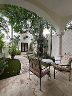 El Palacito Secreto
