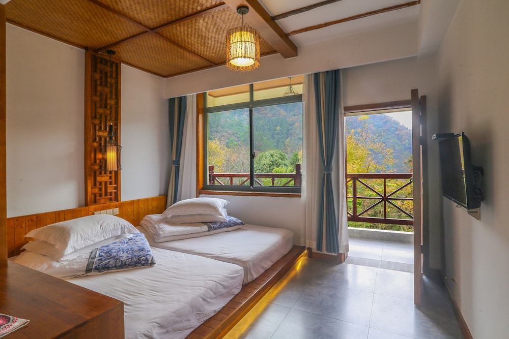 Mountain For Inn