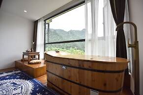 Mountain For Inn