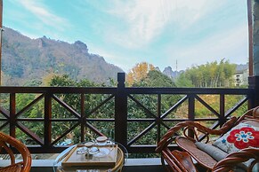 Mountain For Inn