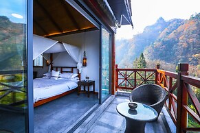 Mountain For Inn