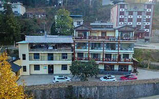 Mountain For Inn