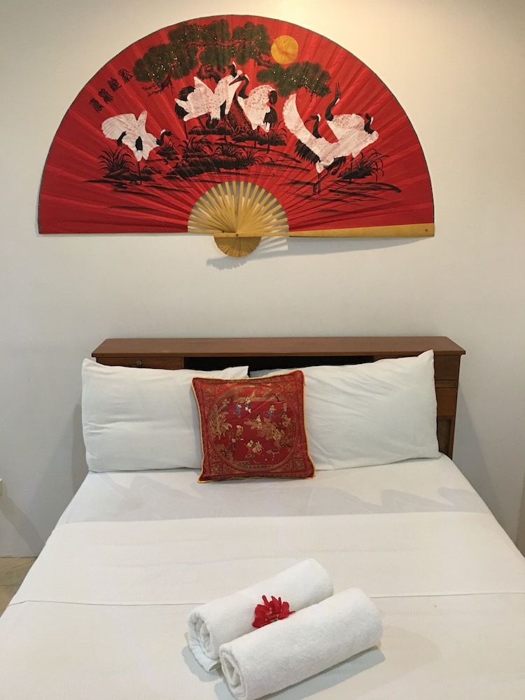 Tagimoucia House Hotel