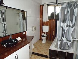Tagimoucia House Hotel