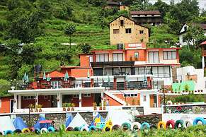 Om Adhyay Retreat Resort