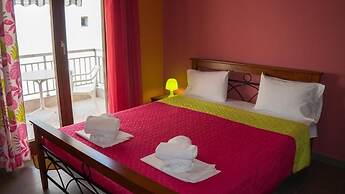 Niki Apartments