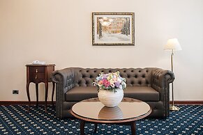 Sun Hotel
