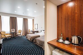 Sun Hotel