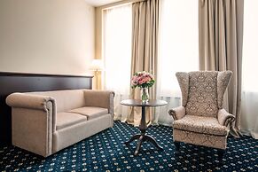 Sun Hotel