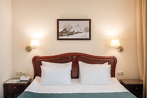 Sun Hotel