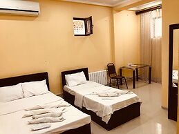 Hotel Rostus