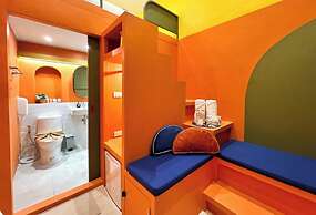 The Snug Airportel