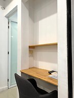 The Snug Airportel
