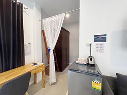 The Snug Airportel