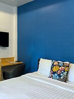 The Snug Airportel