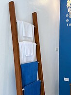 The Snug Airportel
