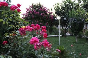 Hulusi Hotel