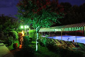 Hulusi Hotel