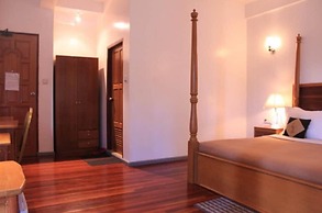 Peacock Lodge