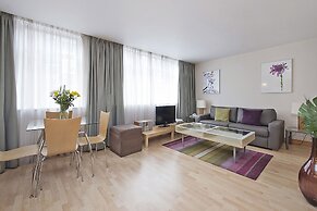 Premium St Christophers Place