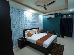 Hotel Devbhoomi Inn