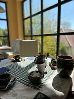 Landhotel BurgenBlick