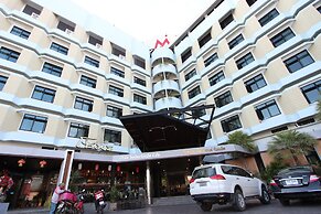 M Grand Hotel Roiet