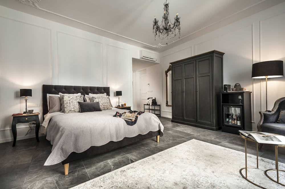 Palazzo Natoli Boutique Hotel