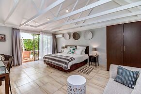 Sitatunga Guest Lodge & Transfers