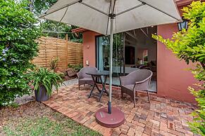 Sitatunga Guest Lodge & Transfers